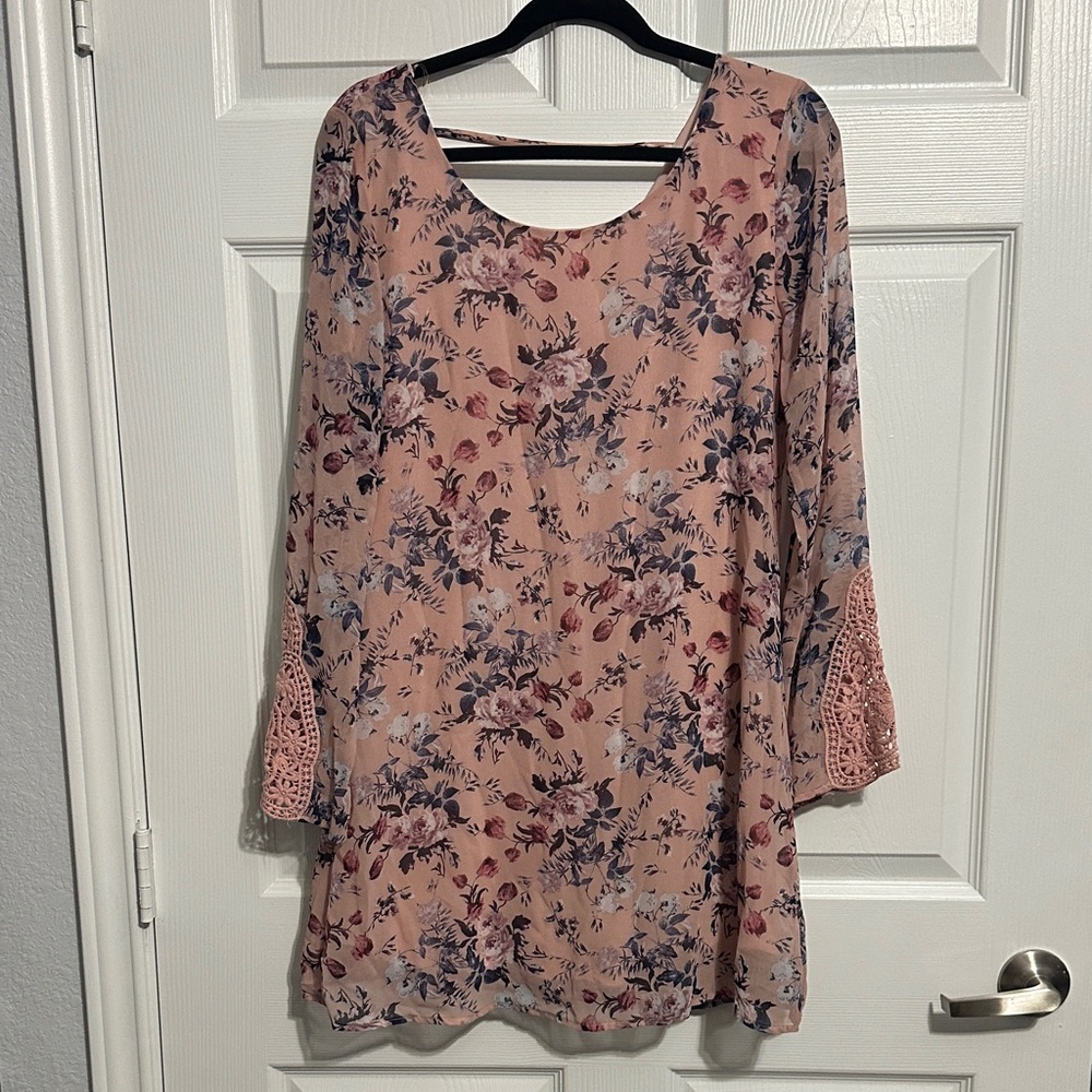 Speechless Pink Floral Blouse with Crochet Details on sleeves